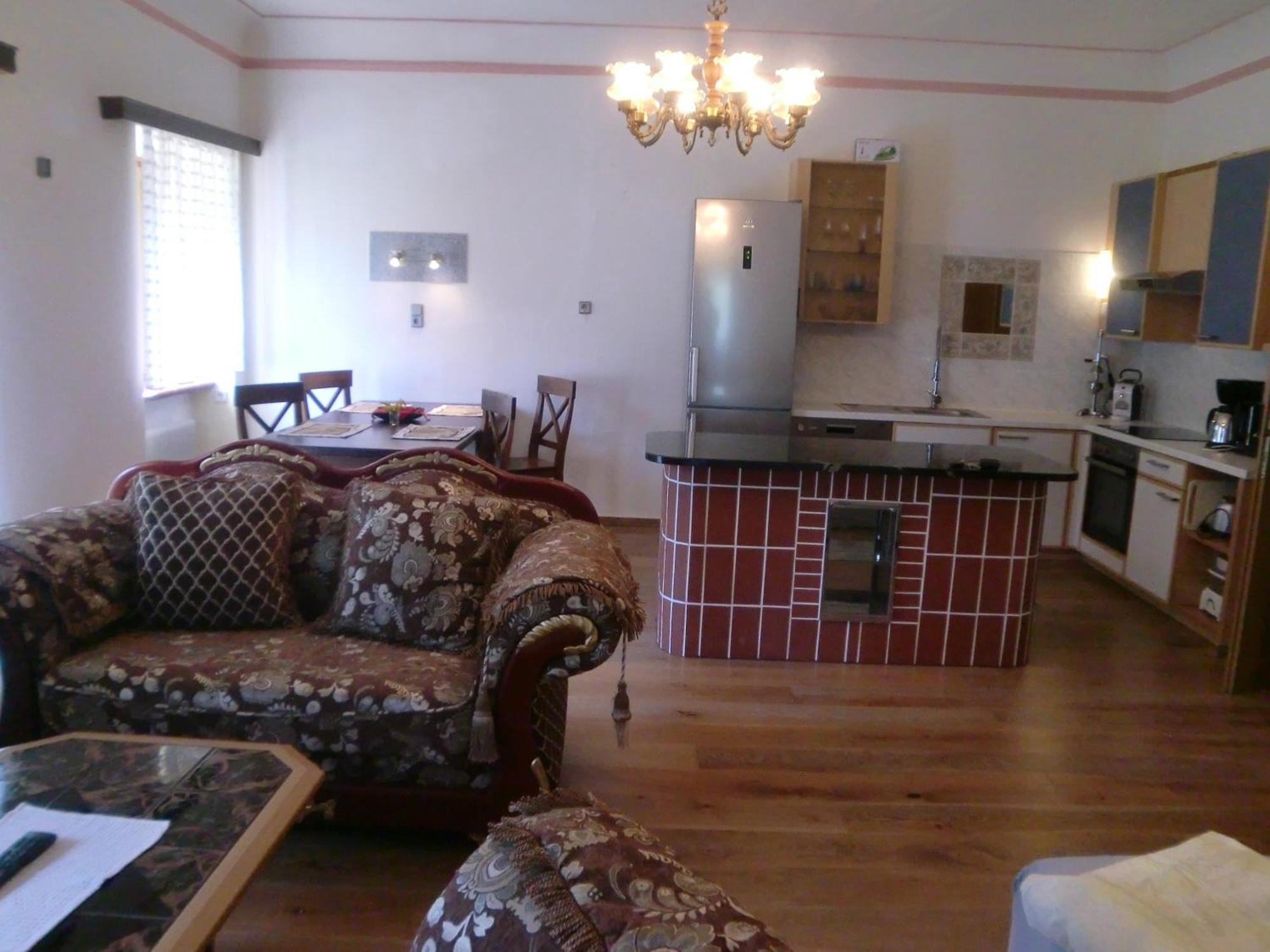 Garten- & Loggia-Appartement Herrenhaus Dellach im Drautal Zewnętrze zdjęcie