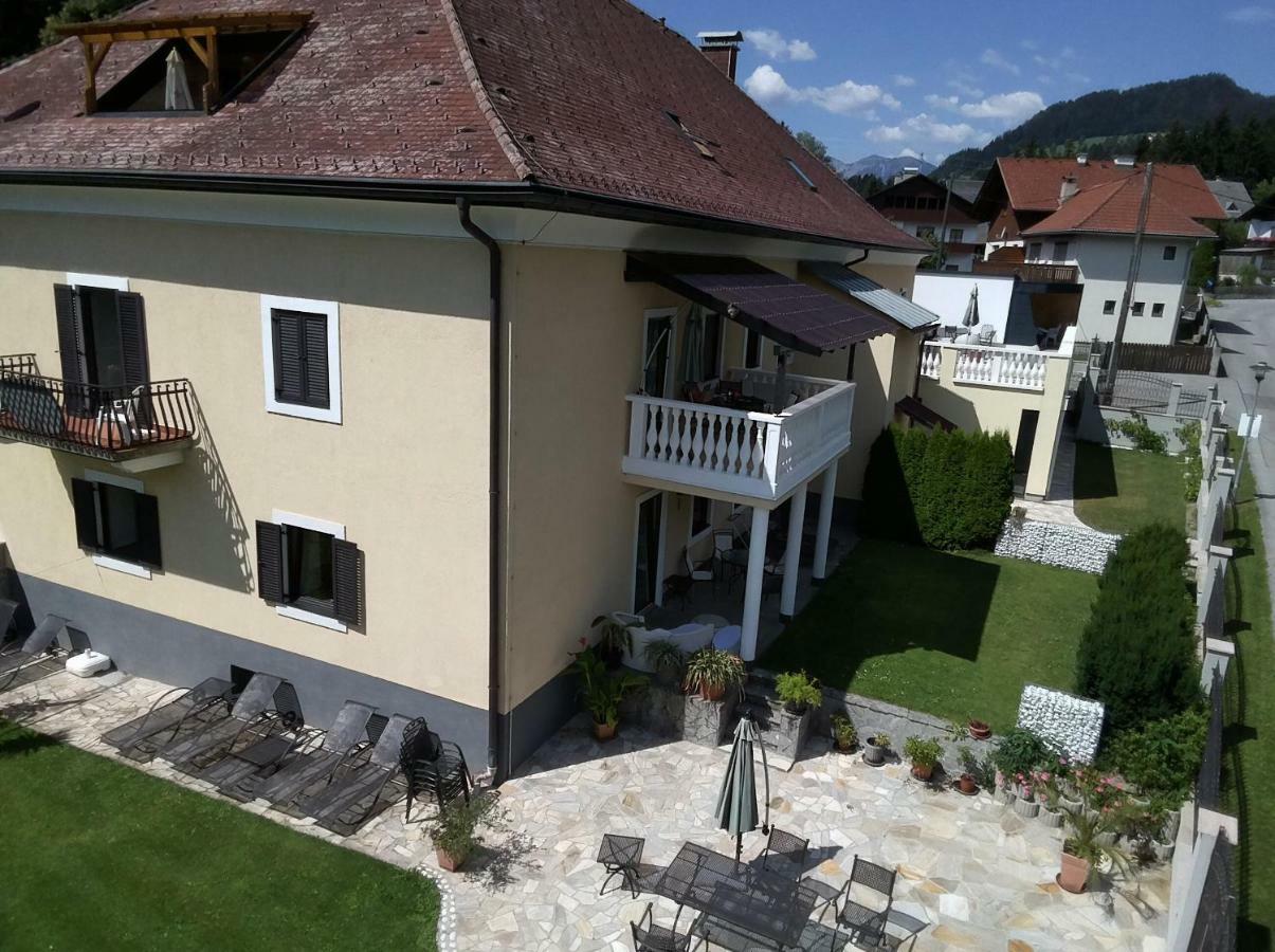 Garten- & Loggia-Appartement Herrenhaus Dellach im Drautal Zewnętrze zdjęcie