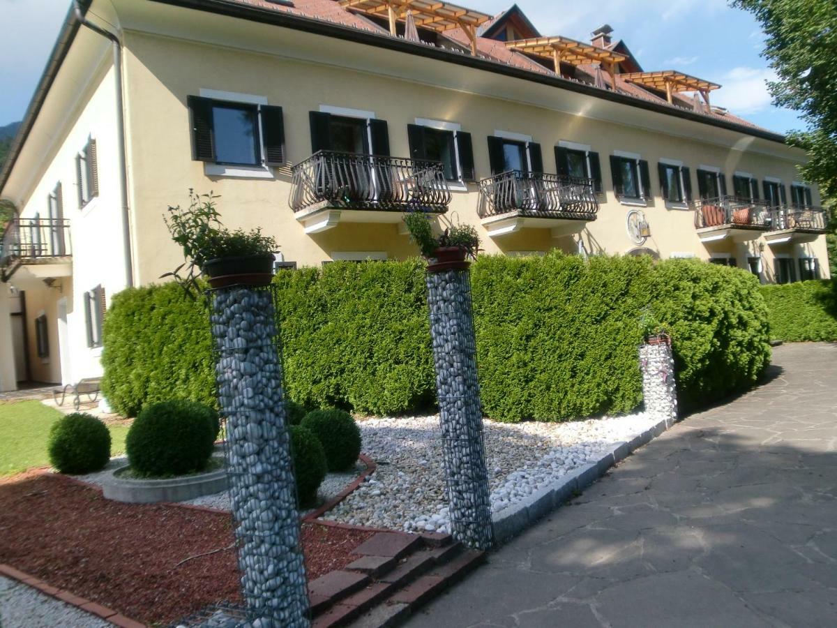 Garten- & Loggia-Appartement Herrenhaus Dellach im Drautal Zewnętrze zdjęcie